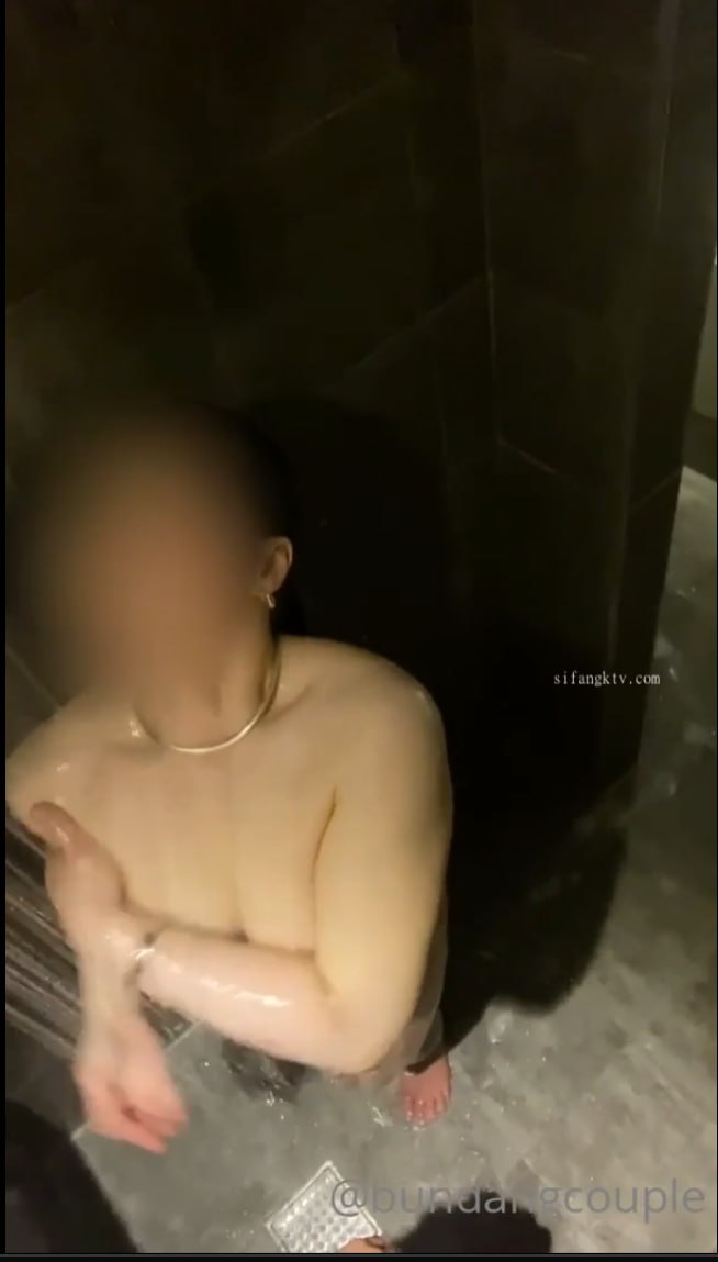 极品翘臀，极上享受。